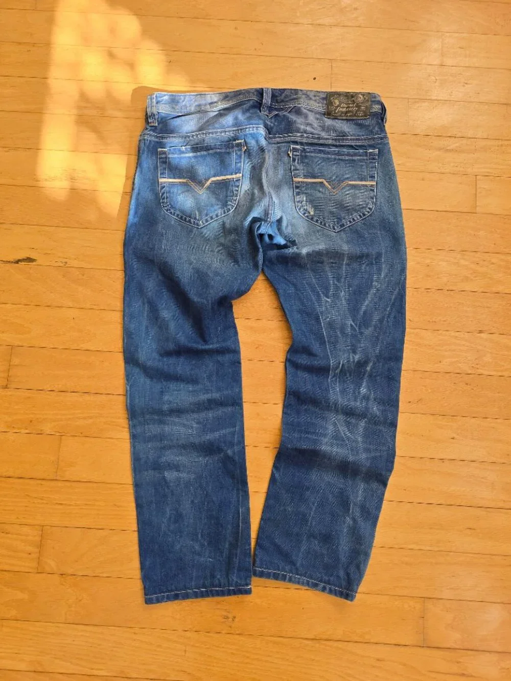 vintage Y2K | Diesel Thanaz medium wash denim slim skinny jeans | MENS 34'